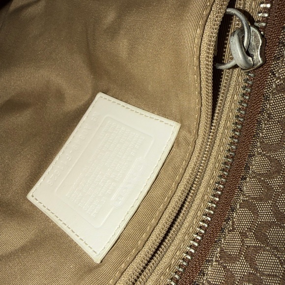 Coach Brown and Cream Signature bag with wallet - Picture 7 of 8